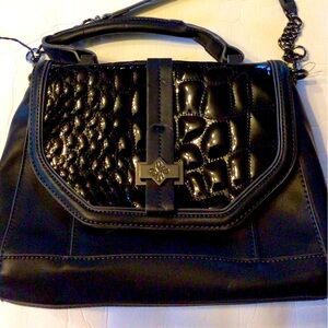 Simply Vera NWT-black handbag